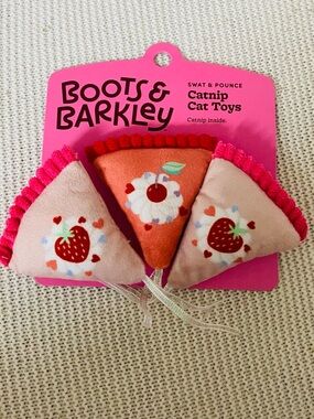 Boots & Barkley cat toys